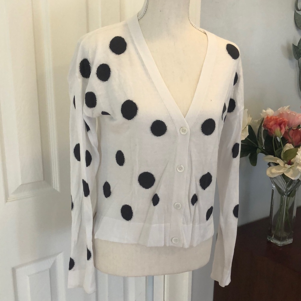 NWT G9C United Knitwear Black and White  Women's Light Cardigan Sweater Size XS